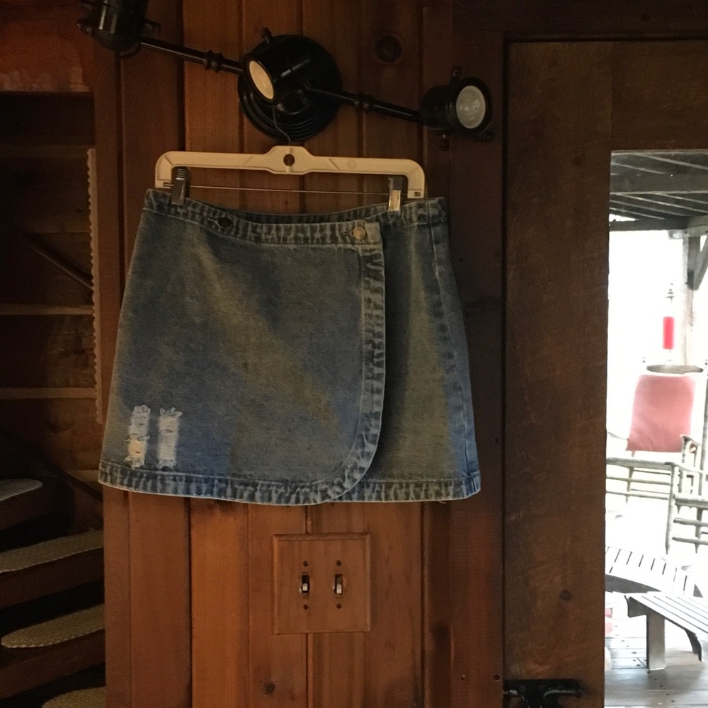eesome Blue Denim Mini Skirt